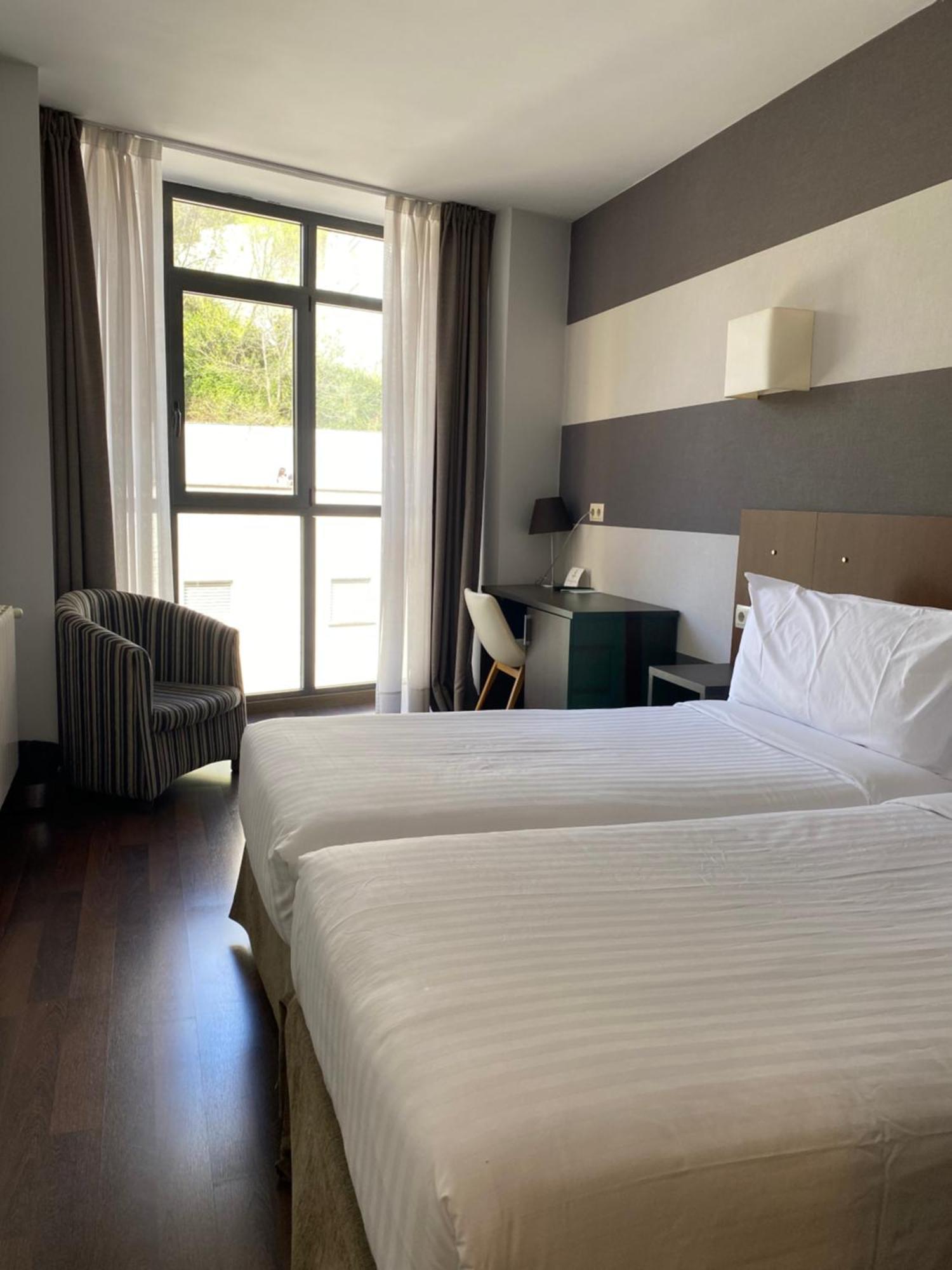 Superior Double or Twin Room,1769489194:JPEG